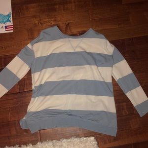 Z supply sweater/shirt